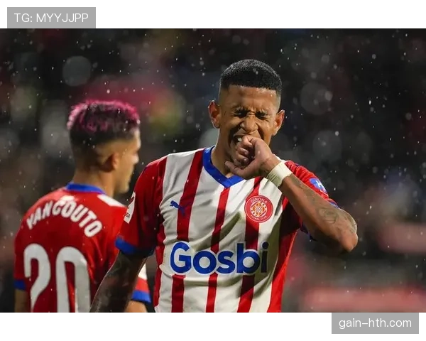 西甲激情四射：球迷互动平台掀起支持者分享热潮，共庆精彩赛季时刻