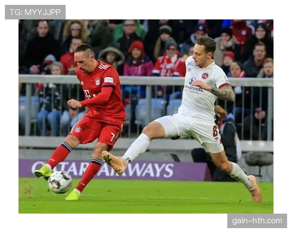 纽伦堡研究揭示攻防平衡新趋势，引领现代足球战术演进