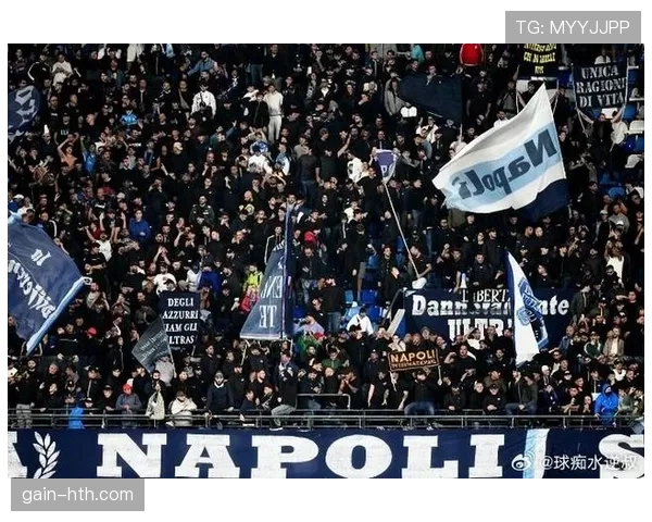 那不勒斯俱乐部运营争议加剧,管理层与球迷矛盾影响球队稳定性 那不勒斯俱乐部运营争议加剧,管理层与球迷矛盾影响球队稳定性